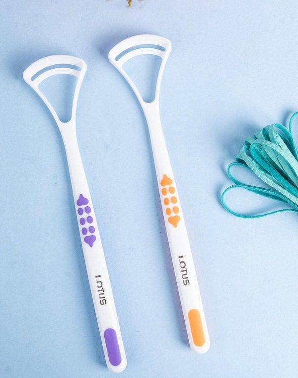 1-Piece Tongue Scraper (Double-Head) | Bad Breath Remover | Oral Hygiene Tool
