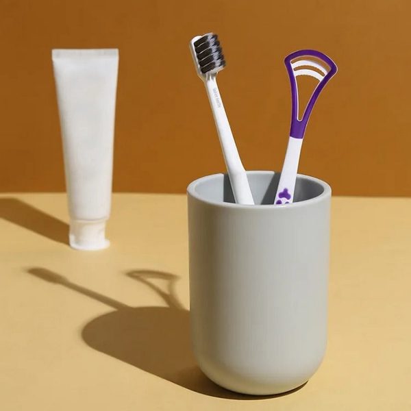 1-Piece Tongue Scraper (Double-Head) | Bad Breath Remover | Oral Hygiene Tool